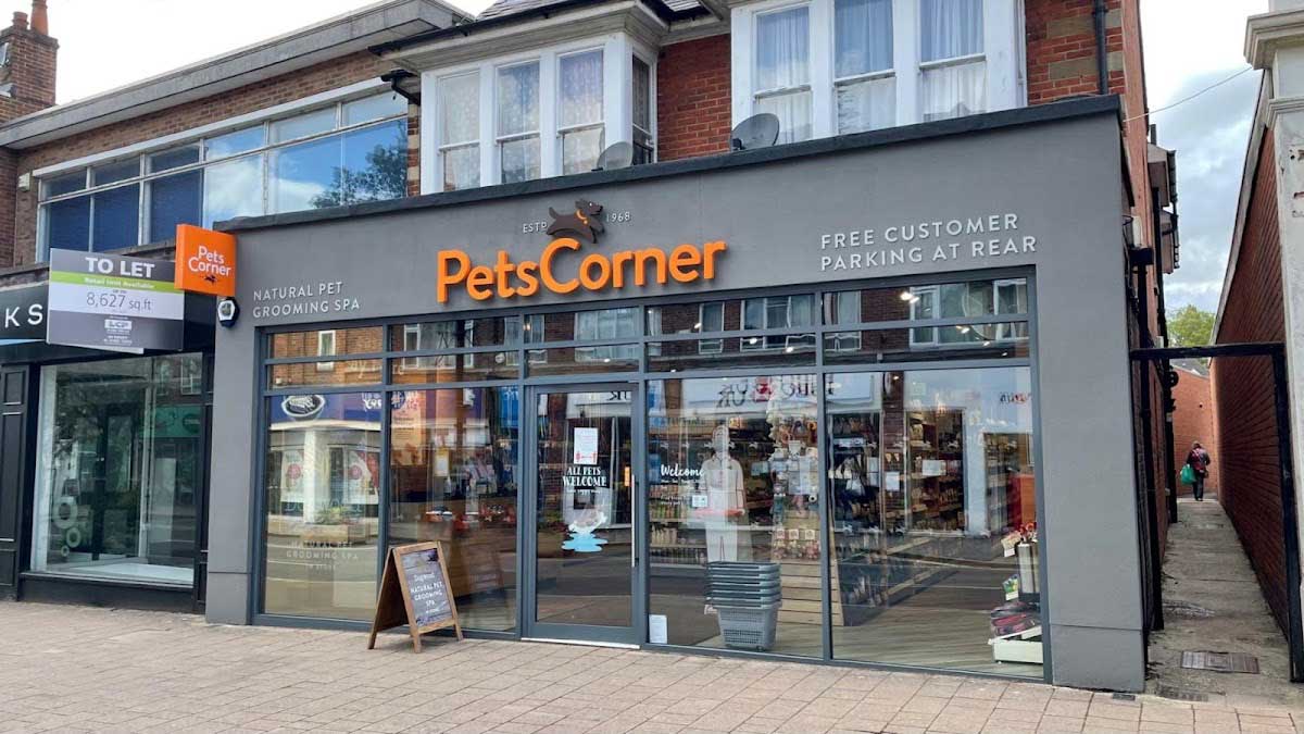 Pets Corner Fleet storefront